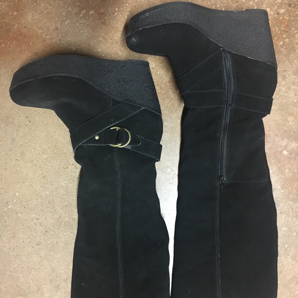 Aldo size 38 black lined knee high boots
